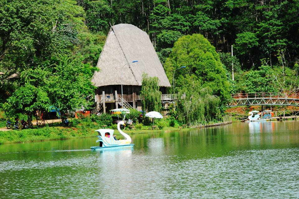 Tour Bình Phước - Đảo Lý Sơn - Măng Đen 4 Ngày 3 Đêm