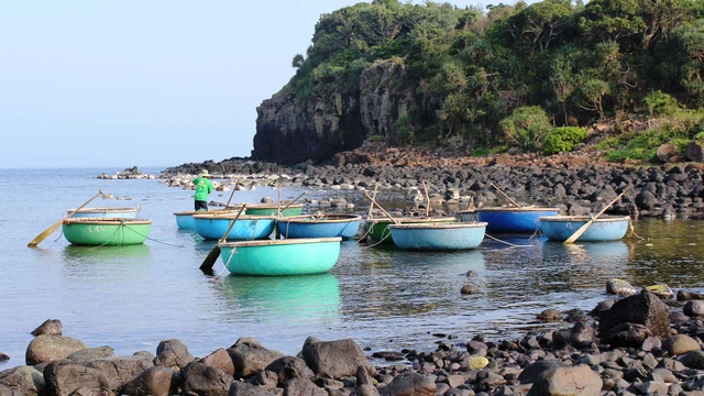 Ghềnh Yến Lý Sơn